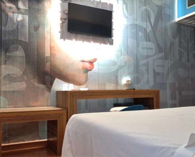 Camera d’hotel arredata su misura da HiMade